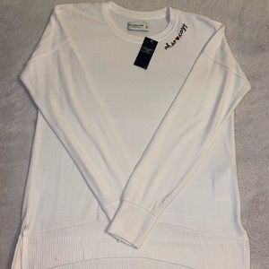 ABERCROMBIE AND FITCH SOFT & COZY LONG SLEEVE